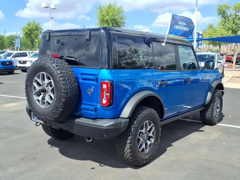 Certified 2025 Ford Bronco Badlands AWD/4WD image 4
