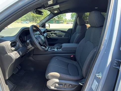 New 2026 Honda Pilot Sport image 32