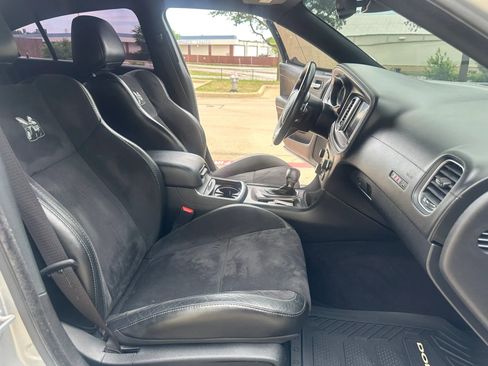 Used 2020 Dodge Charger Scat Pack RWD image 26
