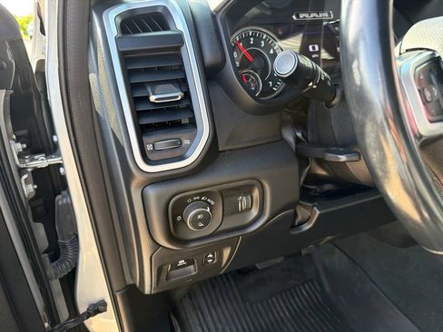 Used 2023 RAM 1500 Big Horn AWD/4WD image 28