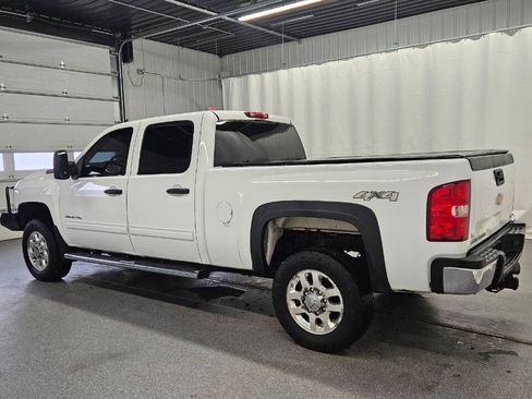 Used 2012 Chevrolet Silverado 3500 LT w/ Interior Plus Package AWD/4WD image 4