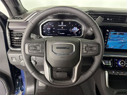 New 2026 GMC Sierra 2500 Denali Ultimate AWD/4WD image 24