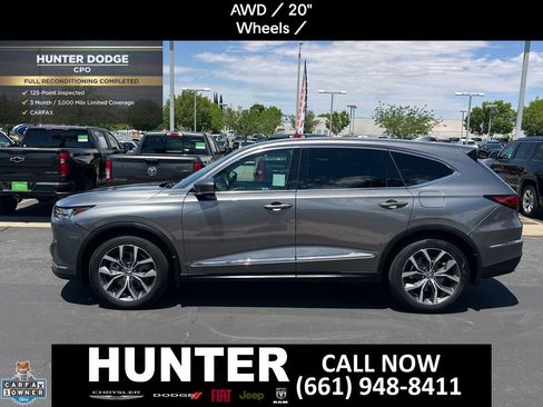 Used 2024 Acura MDX SH-AWD w/ Technology Package image 3