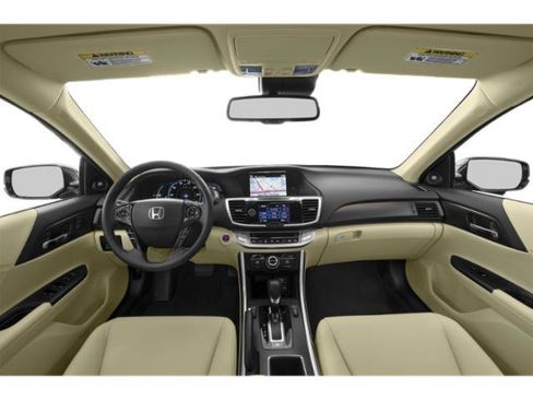 Used 2015 Honda Accord Touring image 7