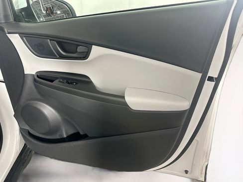 Used 2022 Hyundai Kona SEL w/ Cargo Package AWD/4WD image 30