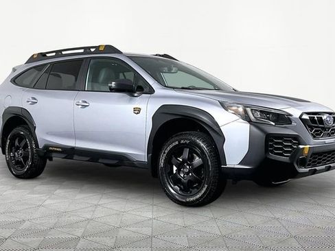 Used 2024 Subaru Outback Wilderness image 3