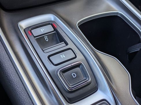 Certified 2022 Honda Accord Sport image 19