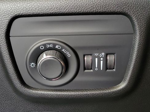 New 2026 Jeep Grand Cherokee L 2WD image 20