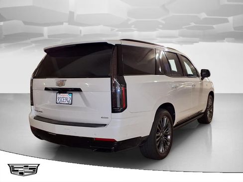 Certified 2025 Cadillac Escalade Sport Platinum AWD/4WD image 2