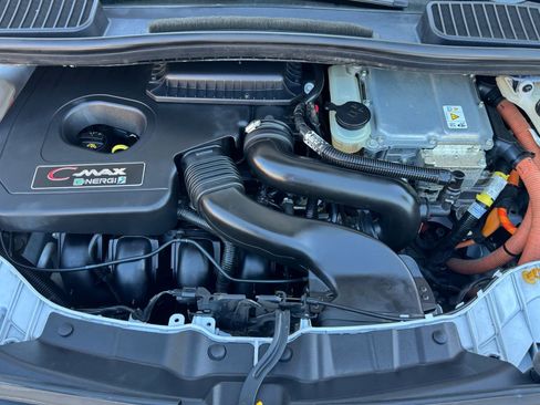 Used 2017 Ford C-MAX Energi SE image 33