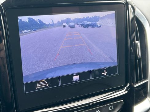 Certified 2021 Chevrolet Traverse LT AWD/4WD image 25
