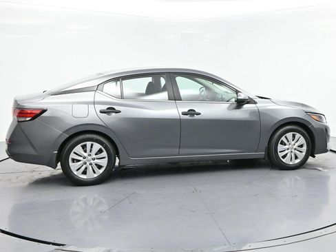 Used 2024 Nissan Sentra S FWD image 8