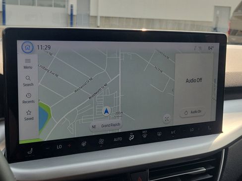 Used 2023 Ford Escape Platinum w/ Premium Technology Package image 27