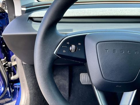 Used 2024 Tesla Model 3 Long Range AWD/4WD image 21