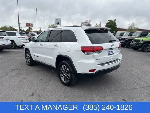 Used 2022 Jeep Grand Cherokee Limited image 3