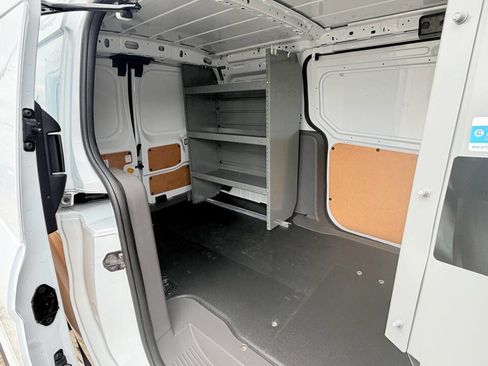 Used 2020 Ford Transit Connect XL FWD image 11