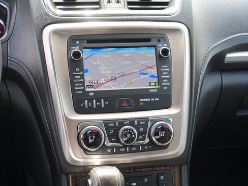 Used 2013 GMC Acadia Denali AWD/4WD image 22