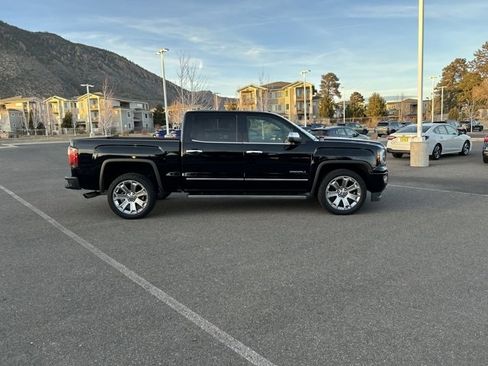 Used 2017 GMC Sierra 1500 Denali w/ Denali Ultimate Package image 2