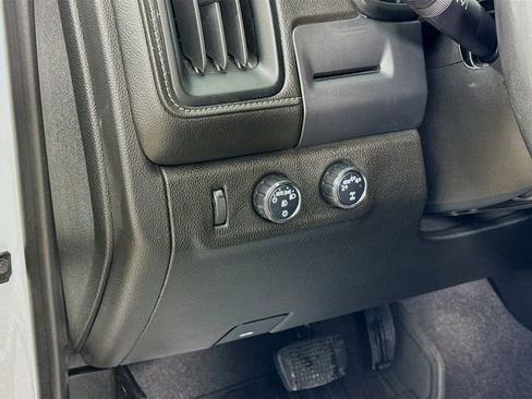 Used 2020 GMC Canyon SLT w/ Driver Alert Package image 10