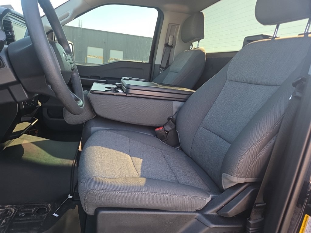 Used 2025 Ford F150 XL w/ Equipment Group 103A High AWD/4WD image 34