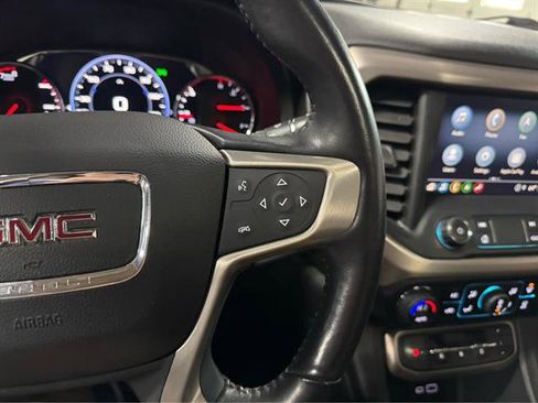 Used 2021 GMC Acadia Denali w/ Denali Ultimate Package AWD/4WD image 22
