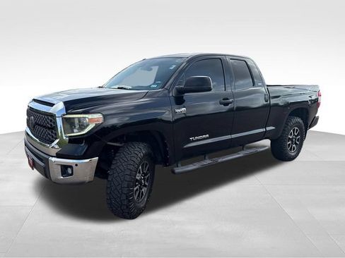 Used 2018 Toyota Tundra SR5 w/ TRD Off Road Package AWD/4WD image 3