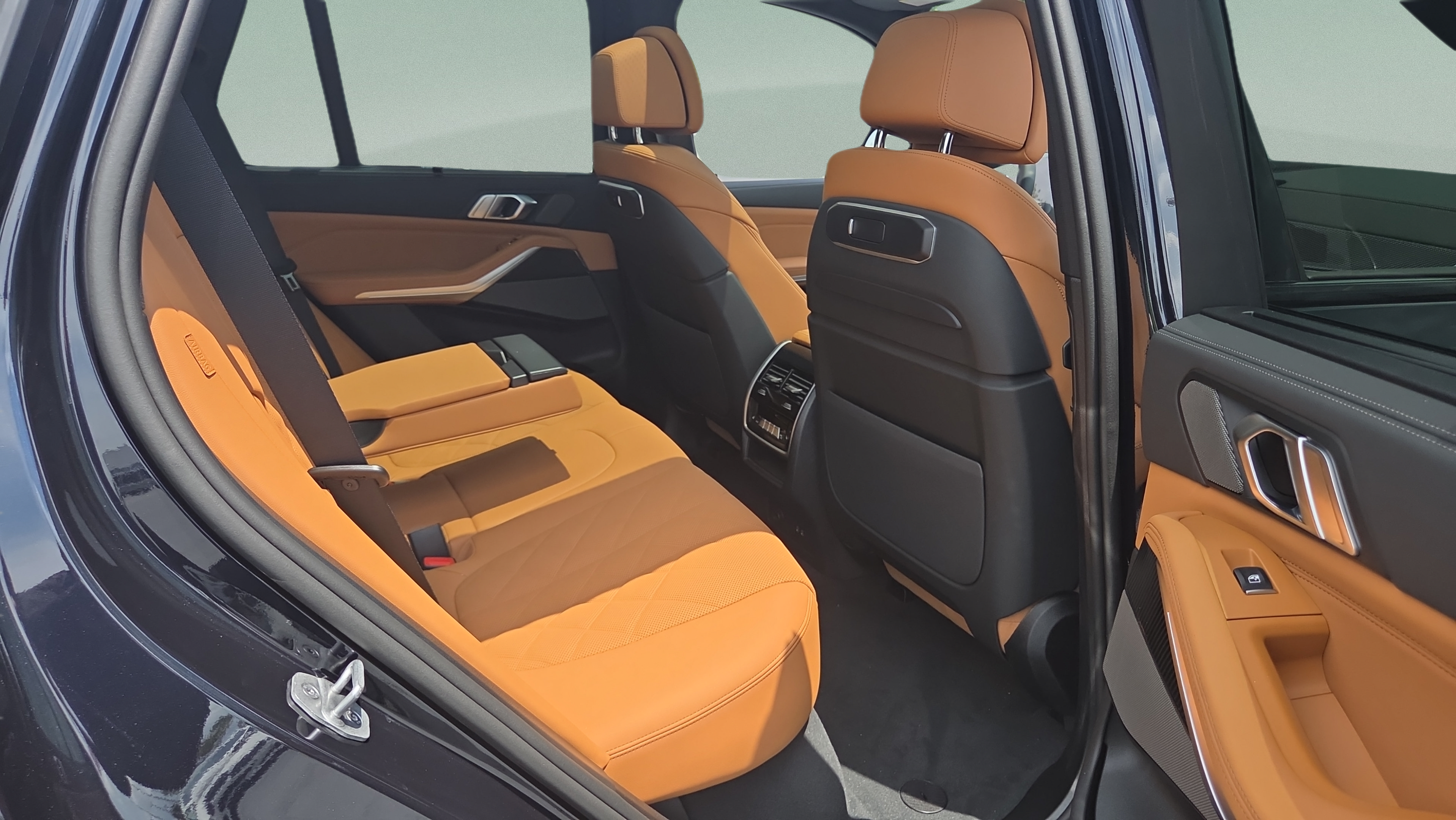 New 2026 BMW X5 M60i w/ Executive Package AWD/4WD image 15