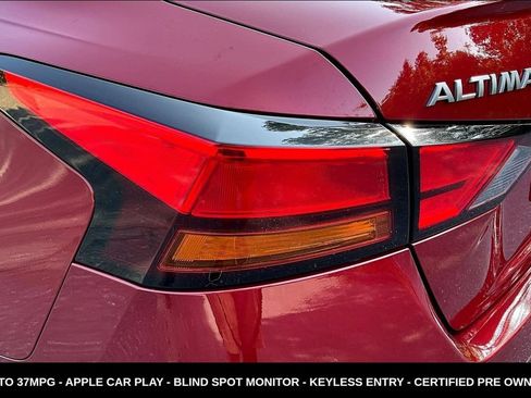 Certified 2024 Nissan Altima 2.5 SV FWD image 22