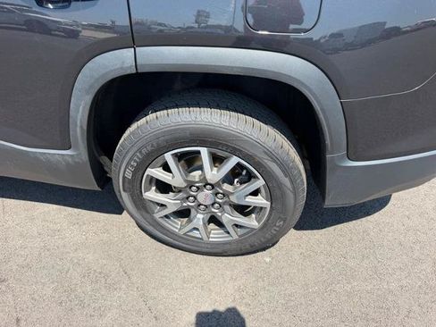 Used 2020 GMC Acadia SLE FWD image 8