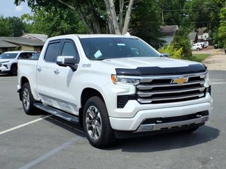 Used 2023 Chevrolet Silverado 1500 High Country AWD/4WD video 1