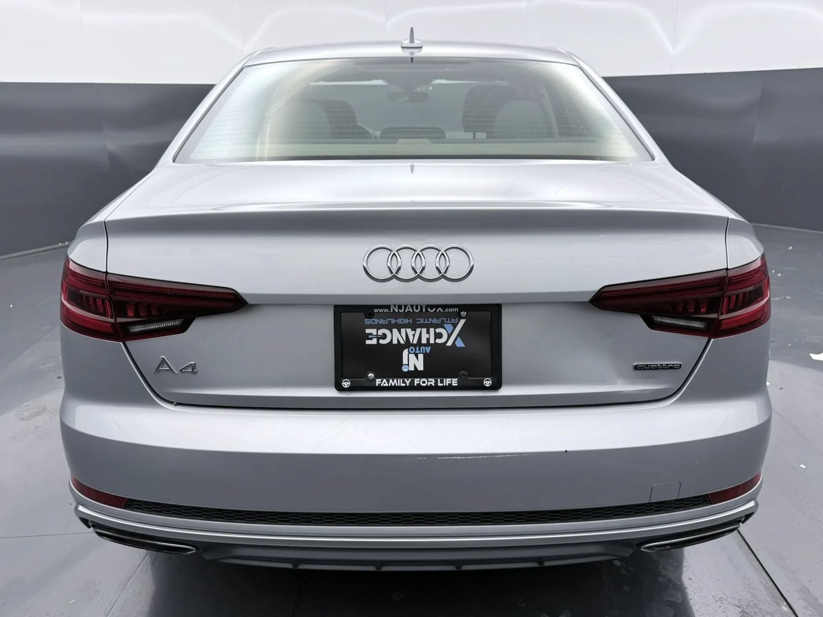 Used 2019 Audi A4 2.0T Premium w/ 18" Wheel Package AWD/4WD image 8