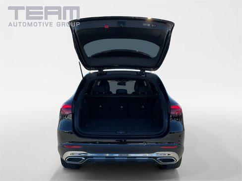 Used 2024 Mercedes-Benz GLC 300 4MATIC image 13