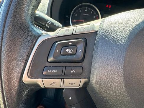 Used 2016 Subaru Forester 2.5i Premium w/ All-Weather Package AWD/4WD image 19