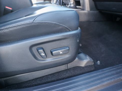 Used 2024 Toyota 4Runner Limited image 37