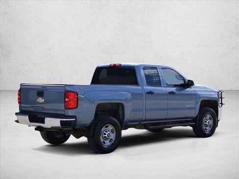 Used 2016 Chevrolet Silverado 2500 W/T AWD/4WD image 5