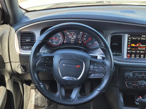 Used 2022 Dodge Charger R/T w/ Blacktop Package image 12