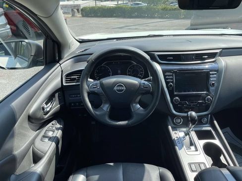 Used 2024 Nissan Murano SL AWD/4WD image 12