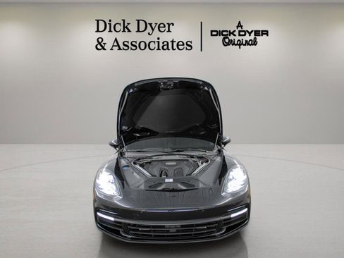 Used 2020 Porsche Panamera 4 AWD/4WD image 9