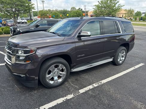 Used 2015 Chevrolet Tahoe LTZ AWD/4WD image 2