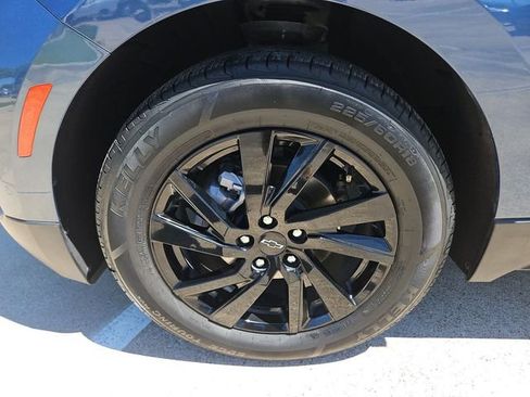 Used 2024 Chevrolet Equinox LS w/ LS Convenience Package FWD image 30