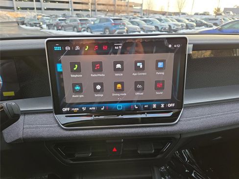 New 2026 Volkswagen Tiguan S image 19