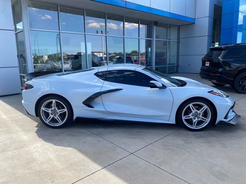 Used 2024 Chevrolet Corvette Stingray Coupe w/ 1LT RWD image 6