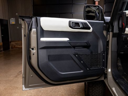 Used 2026 Ford Bronco Heritage Edition image 35