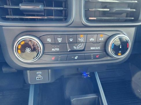 Used 2023 Ford Maverick XLT w/ Equipment Group 300A Standard image 19