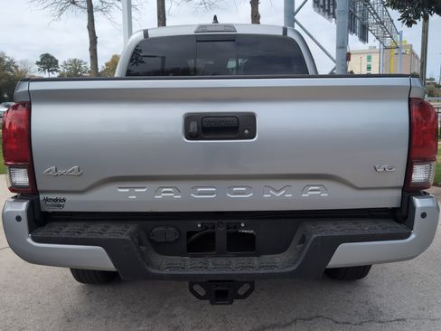 Used 2023 Toyota Tacoma SR5 image 9