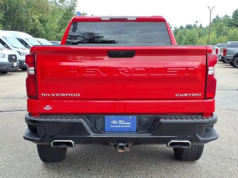 Used 2021 Chevrolet Silverado 1500 Custom Trail Boss AWD/4WD image 5