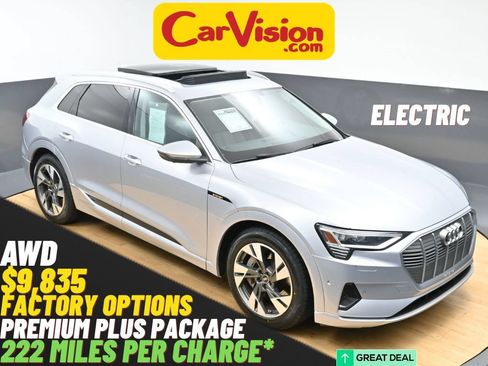 Used 2022 Audi e-tron Premium Plus w/ Premium Plus Package AWD/4WD image 1