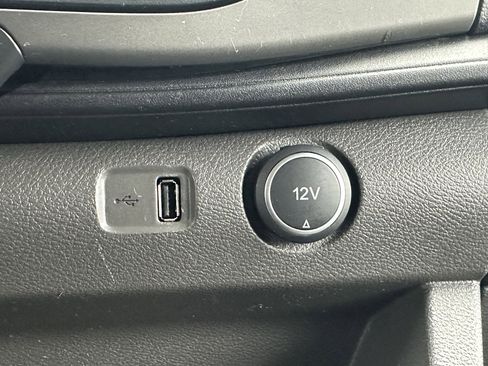 Used 2022 Ford Transit 350 XLT image 29