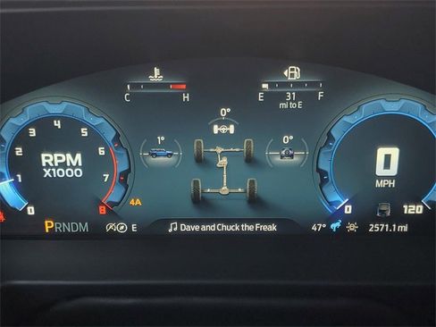 Used 2025 Ford Bronco Badlands image 15