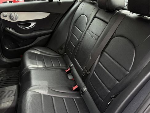 Used 2020 Mercedes-Benz C 300 4MATIC Sedan image 33